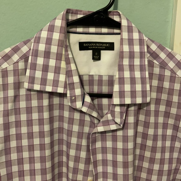 S Non Iron Slim Fit Banana Republic Dress Shirt - Picture 2 of 3